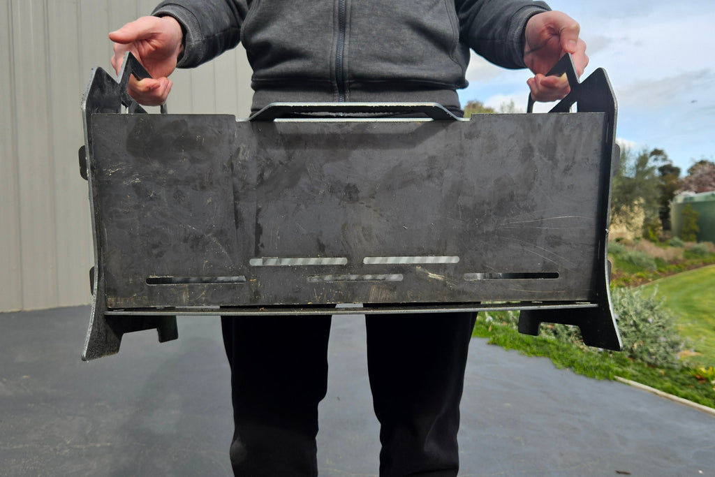 Kelly Metal TrailFire Fire Pit