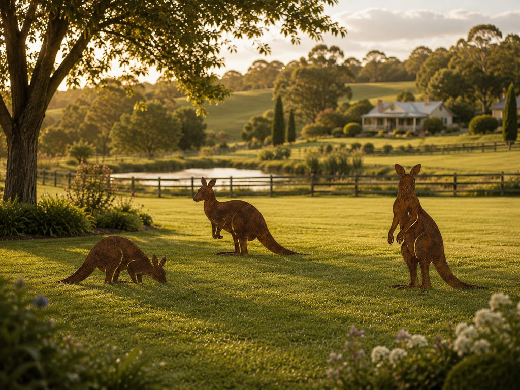 Proud Lookout - Upright Kangaroo Silhouette Stake